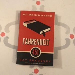 Fahrenheit 451 - Ray Bradbury